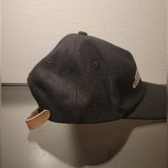 Oracle software applications cloud logo wool hat. - Picture 2 of 7